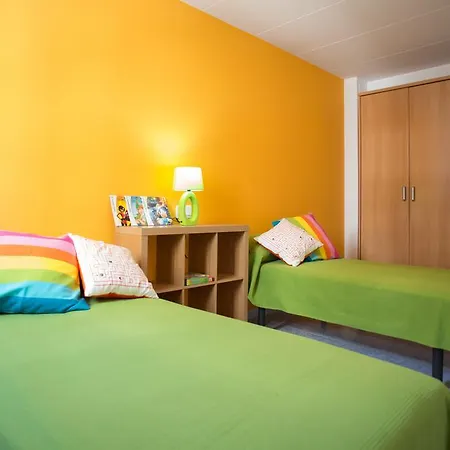 Apartaments Manresa Διαμέρισμα *